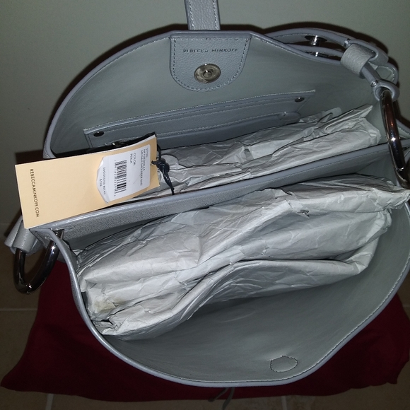 Purse - Picture 4 of 4